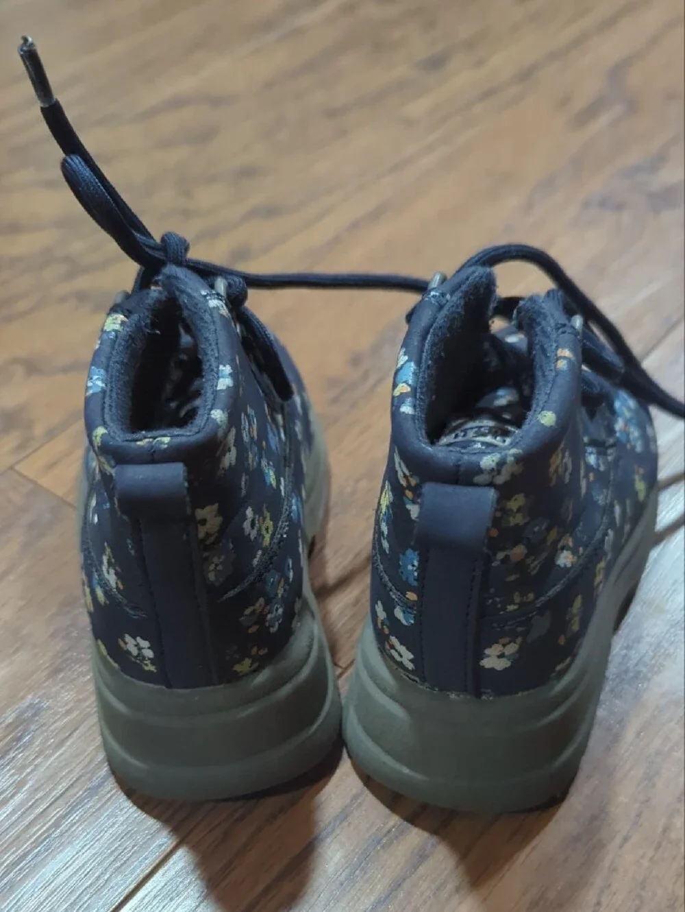 OshKosh B'gosh Black Floral Lace-Up Kids Boots with Blue and Yellow Accents